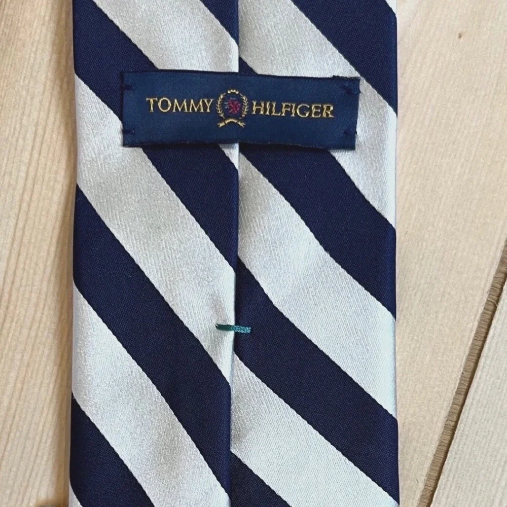 Tommy Hilfiger tommy hilfiger
